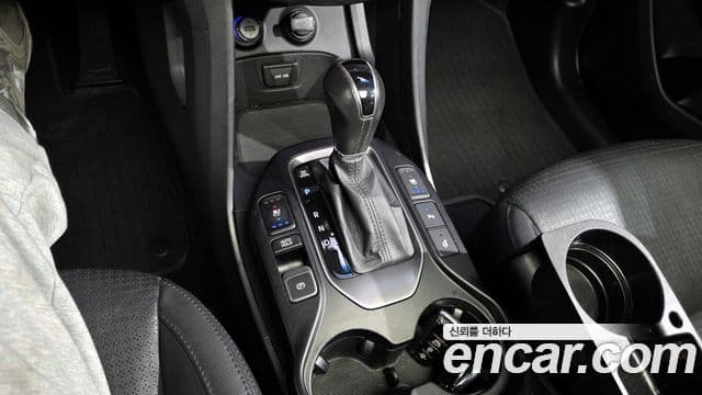 Hyundai Maxcruz Special, 2015 9