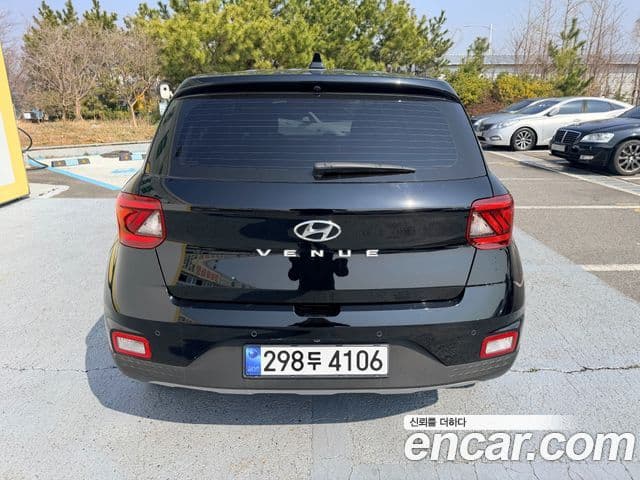Hyundai Venue Modern, 2021 4