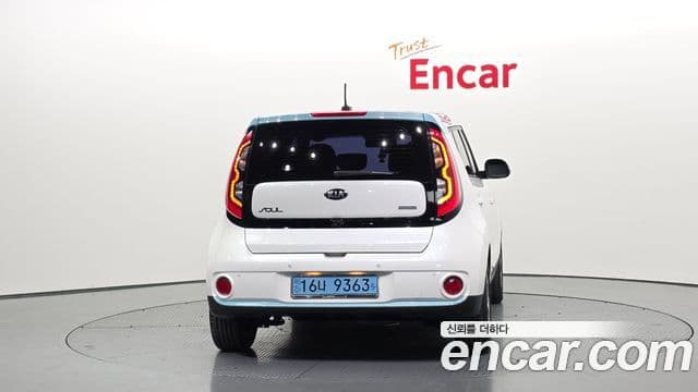 Kia Soul EV, 2018 4