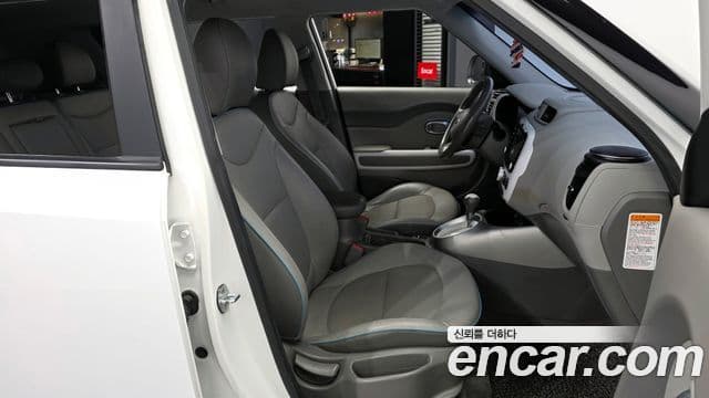 Kia Soul EV, 2018 11