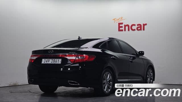 Hyundai Grandeur HG Executive, 2011 2