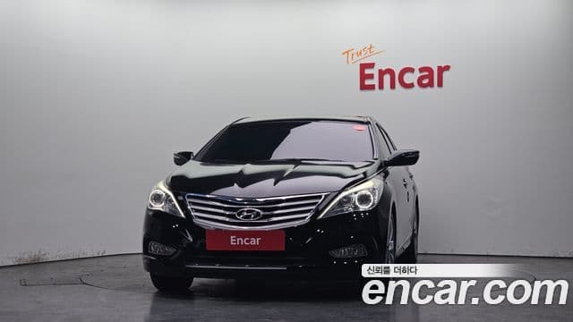 Hyundai Grandeur HG Executive, 2011 3