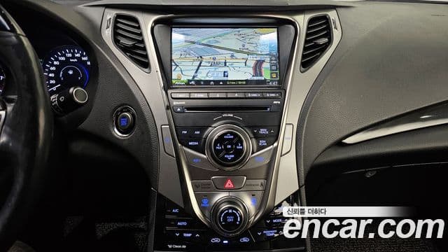 Hyundai Grandeur HG Executive, 2011 14