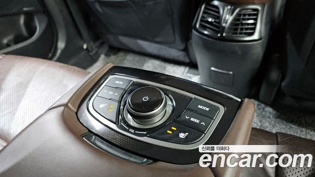 Hyundai Grandeur HG Executive, 2011 19