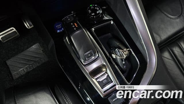 Peugeot 3008 2세대 1.6 BlueHDi Allure, 2018 9