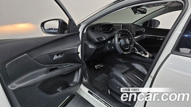 Peugeot 3008 2세대 1.6 BlueHDi Allure, 2018 10