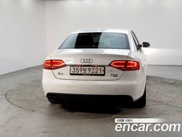 Audi New A4 B8, 2012 3