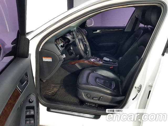 Audi New A4 B8, 2012 10