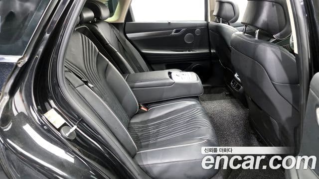 Genesis G80 (RG3) бензин 2.5 турбо AWD, 2021 12