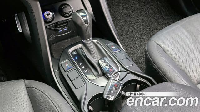 Hyundai Santa Fe DM Premium, 2015 9