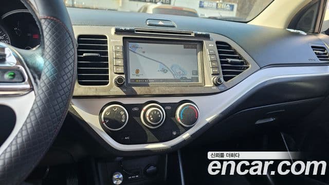 Kia All New Morning Luxury, 2013 16