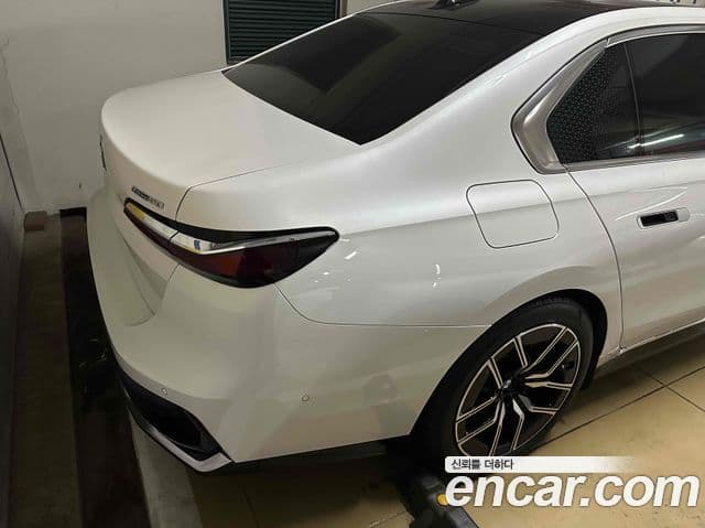 BMW i7 (G70) eDrive 50 M Sport, 2024 2