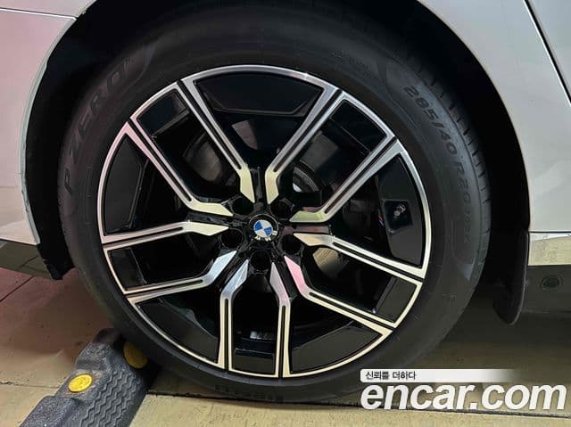 BMW i7 (G70) eDrive 50 M Sport, 2024 все фото