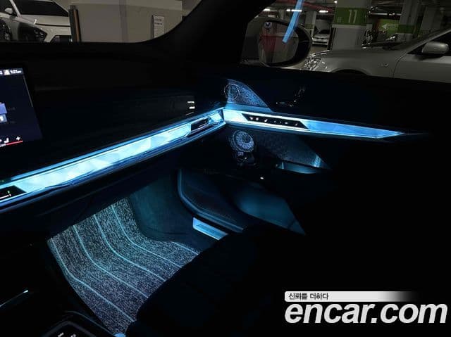 BMW i7 (G70) eDrive 50 M Sport, 2024 6