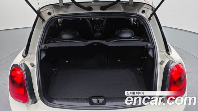 Mini Cooper D 3세대, 2017 20