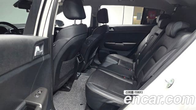 Kia Sportage The / новый Bold Prestige, 2021 12