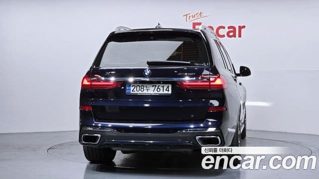 BMW X7 (G07) xDrive 40i M Sport 6인승, 2021 4