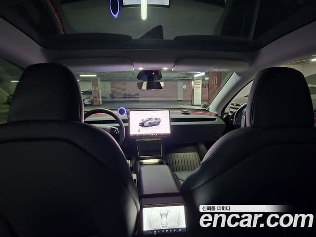 Tesla модель Y, 2025 12