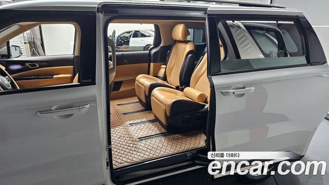 Kia Carnival 4세대 Signature, 2023 11
