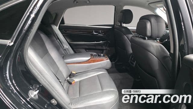 Hyundai Equus(новый кузов / новое поколение) Modern, 2015 12