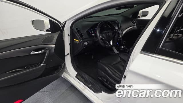 Hyundai i40 살룬 D Spec, 2014 10