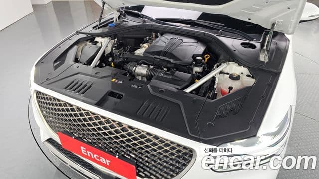 Genesis GV70, 2023 6