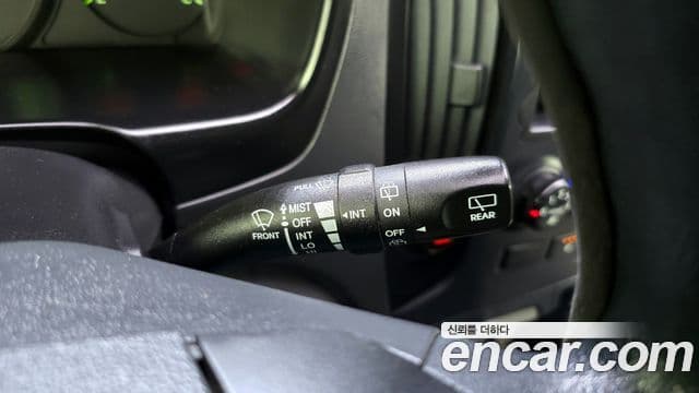 Hyundai Grand Starex CVX Deluxe, 2014 17