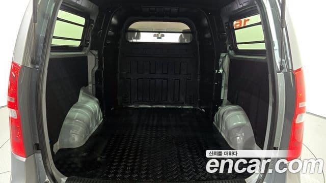 Hyundai Grand Starex CVX Deluxe, 2014 20