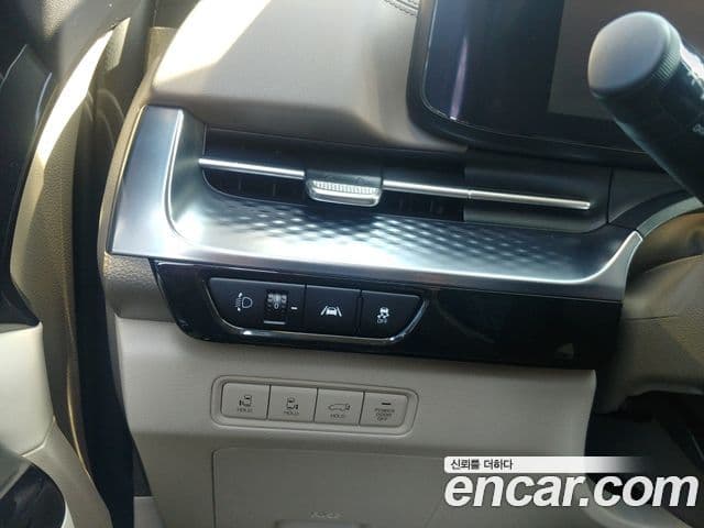 Kia Carnival 4세대 Signature, 2022 10