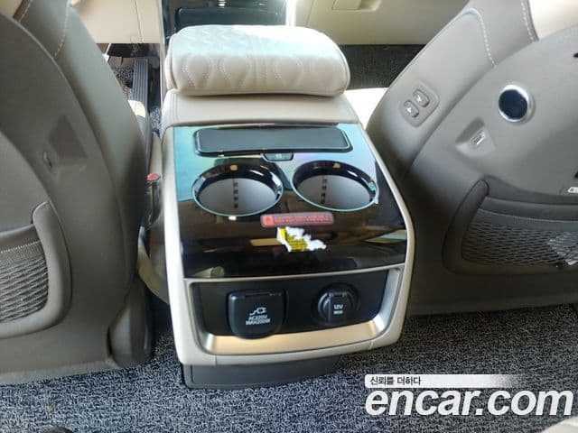 Kia Carnival 4세대 Signature, 2022 12