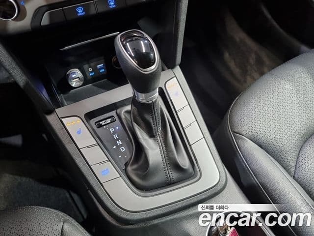 Hyundai Avante AD 1.6 GDI Value Plus, 2018 14