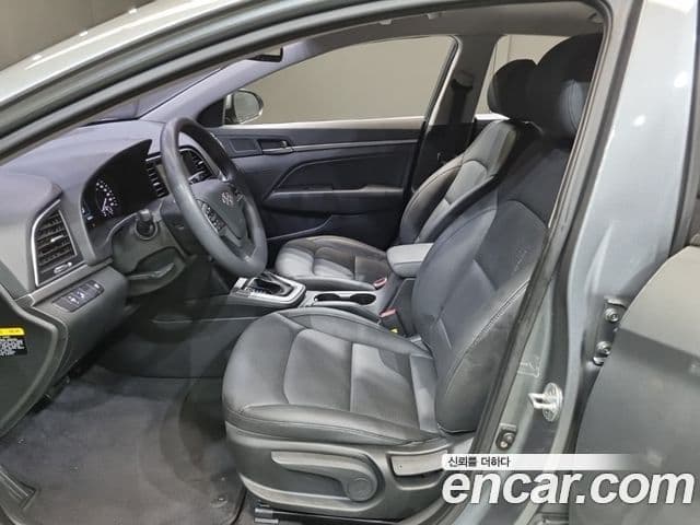 Hyundai Avante AD 1.6 GDI Value Plus, 2018 18