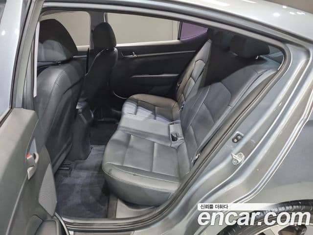 Hyundai Avante AD 1.6 GDI Value Plus, 2018 19