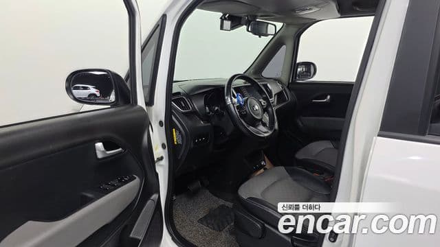 Kia The / новый New Ray Signature, 2021 10