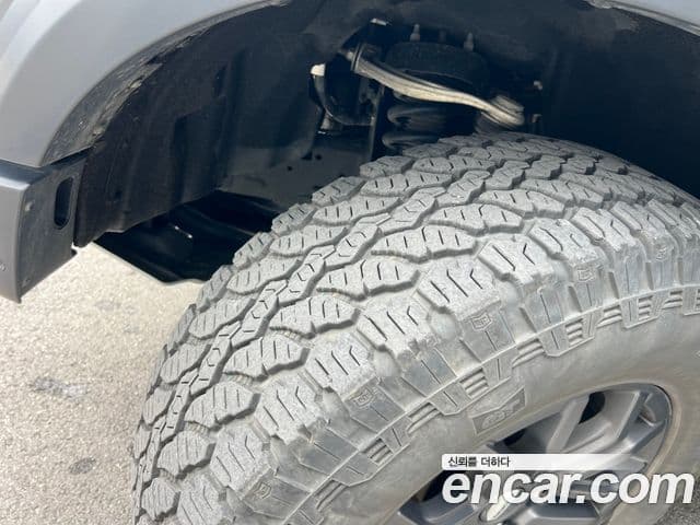 Ford 레인저 4세대 Raptor, 2023 все фото