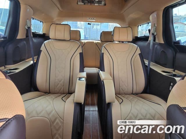 Kia Carnival 4세대 бензин 9인승 High Limousine(компания по спецнадстройкам), 2022 15
