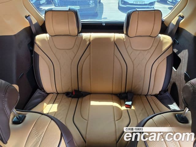 Kia Carnival 4세대 бензин 9인승 High Limousine(компания по спецнадстройкам), 2022 16