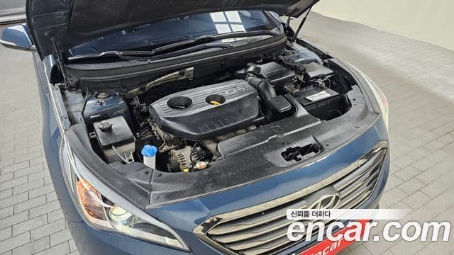 Hyundai LF Sonata Premium, 2015 6