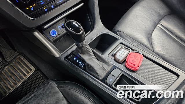 Hyundai LF Sonata Premium, 2015 9