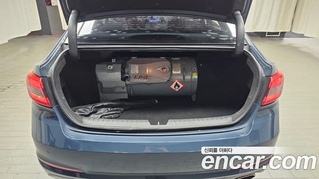 Hyundai LF Sonata Premium, 2015 20