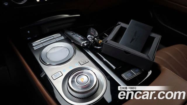 Genesis G80 (RG3) бензин 2.5 турбо AWD, 2021 9