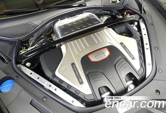 Porsche Panamera (971) 4.0 турбо S, 2021 6