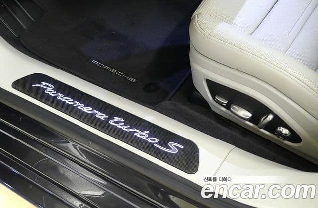 Porsche Panamera (971) 4.0 турбо S, 2021 11