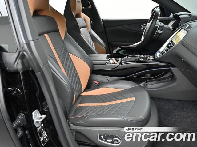 Aston Martin DBX 4.0 V8 707, 2023 10