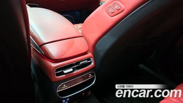 Genesis GV70, 2022 18