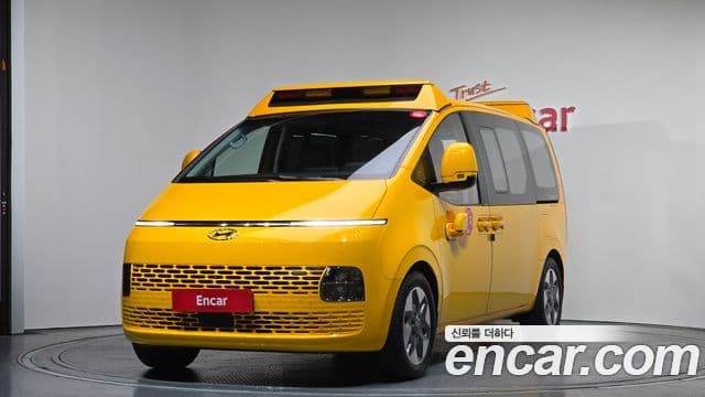 Hyundai Staria 15인승, 2023 1