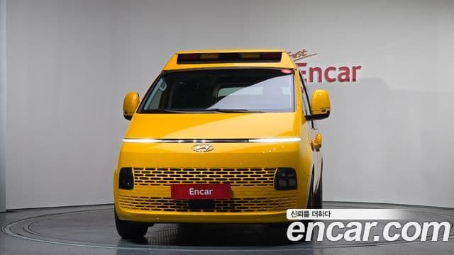 Hyundai Staria 15인승, 2023 3
