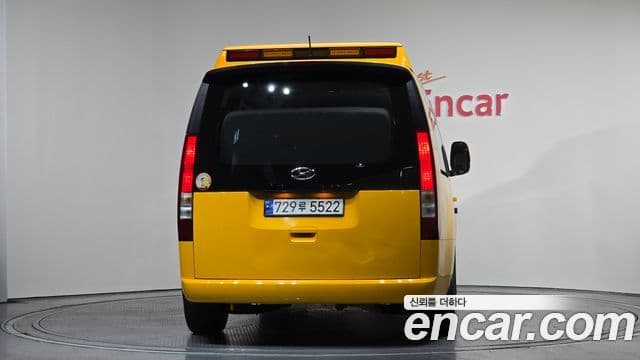 Hyundai Staria 15인승, 2023 4