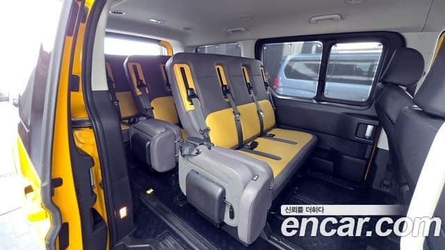 Hyundai Staria 15인승, 2023 12