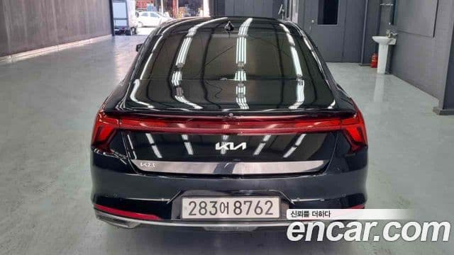 Kia K8 Signature, 2022 4